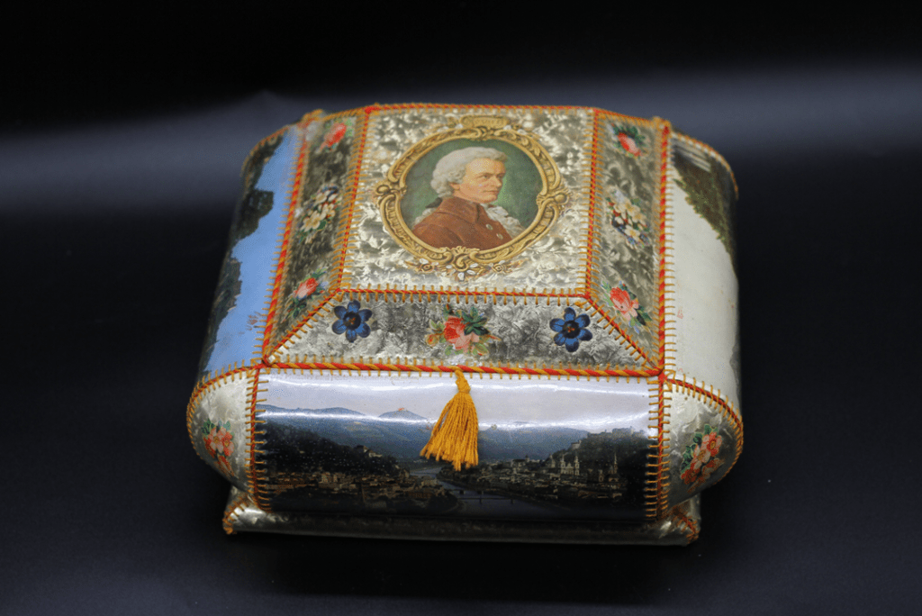 Vint.Ant. Jewelry Case Salzburg