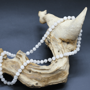 Vint.Ant. Moonstone Collier