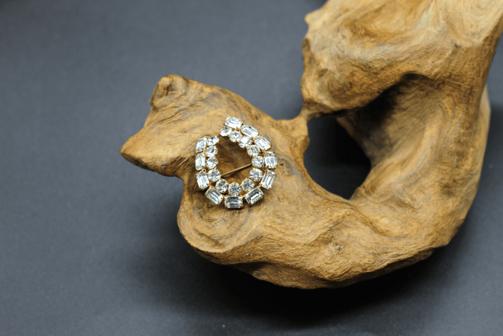 Vint.Ant. Horseshoe Rhinestone Brooch