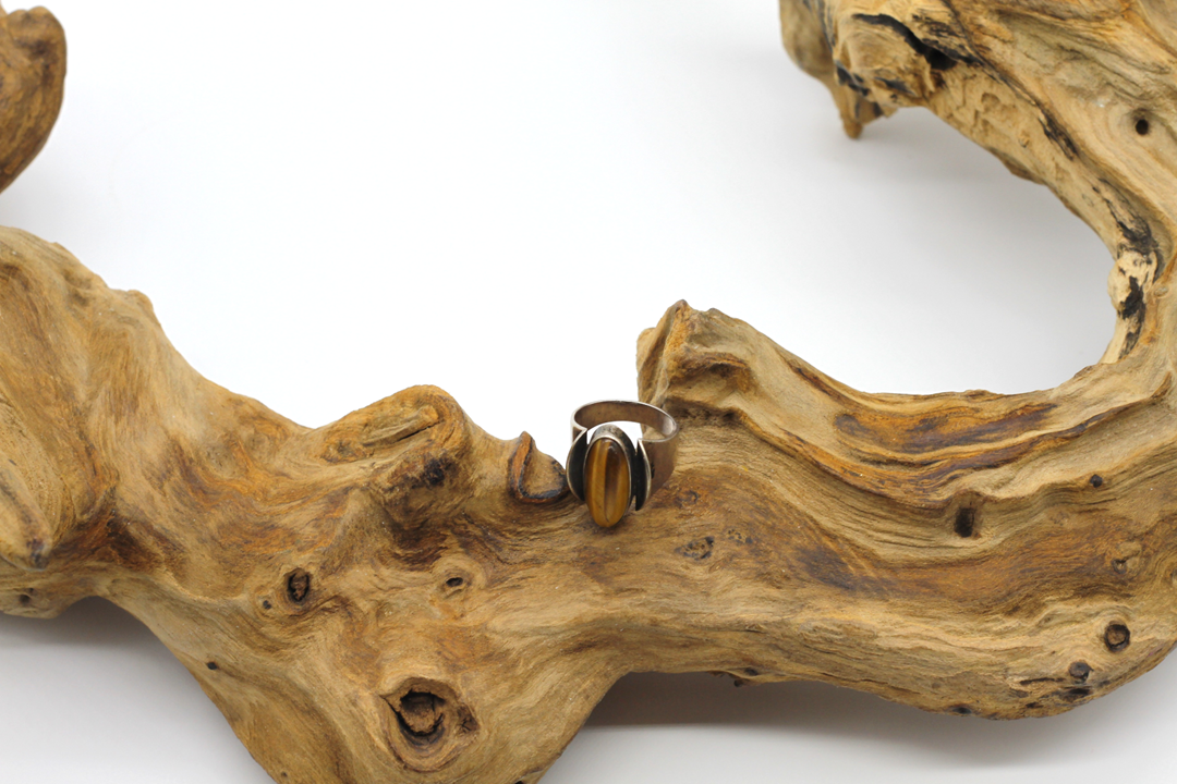 Vint.Ant. Tiger Eye Art Déco Ring - Image 2